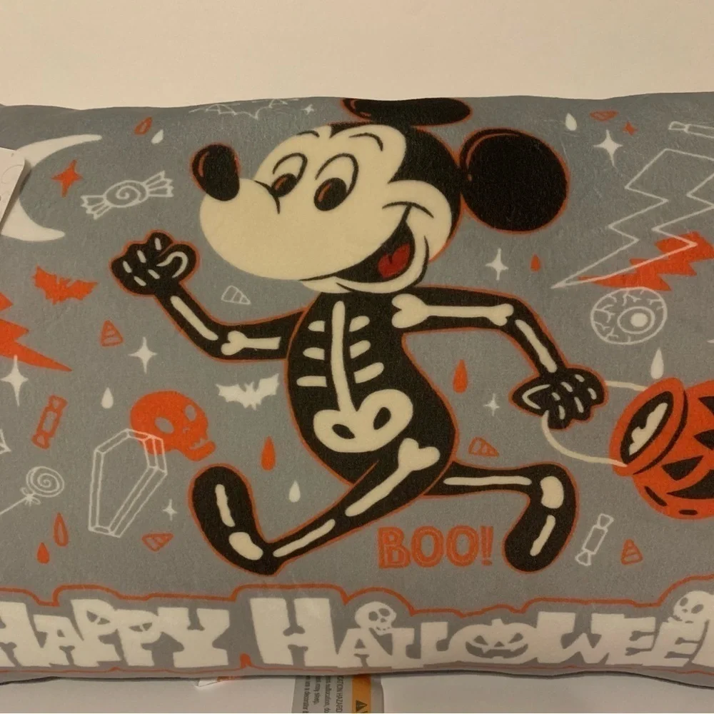 NWT. DISNEY Mickey Mouse Halloween Pillow
